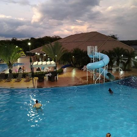 Apartamento Do Lago, Com Churrasqueira Privativa , Cozinha , Internet Banda Larga, Rampa Barco E Jet, Pesqueiro - B101 Caldas Novas Eksteriør billede